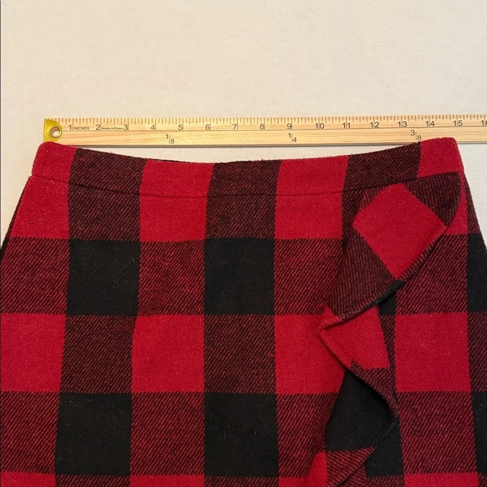 J. Crew Factory Ruffle-Front Mini Skirt in Double-Serge Wool Red/Black Size 6